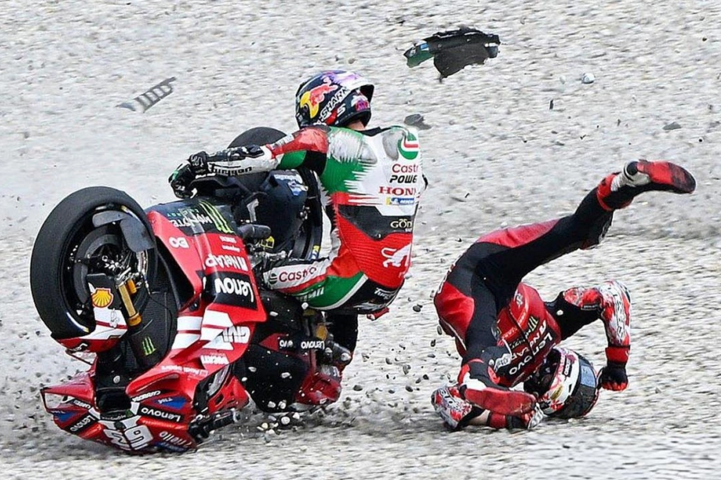 Johann Zarco Alami Kecelakaan Mengerikan yang Sebabkan Fraktur Kecil pada Lutut di GP Catalunya