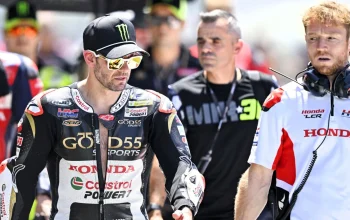Cal Crutchlow Dipastikan Masih Gantikan Johann Zarco di MotoGP Brno dan Assen 2026 Cal Crutchlow Dipastikan Masih Gantikan Johann Zarco di MotoGP Brno dan Assen 2026